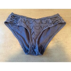 blue lace BECCA  lined swimsuit bikini bottom size medium